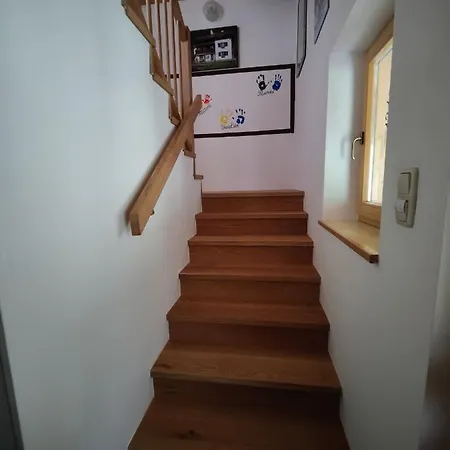 弗里恩翁史翠克酒店